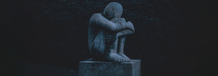 Chiropractic Peachtree Corners GA Sad Statue